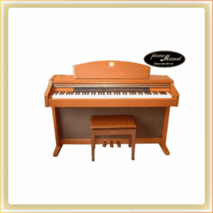 PIANO YAMAHA CLP 950