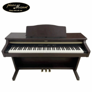 Piano Roland HP7S